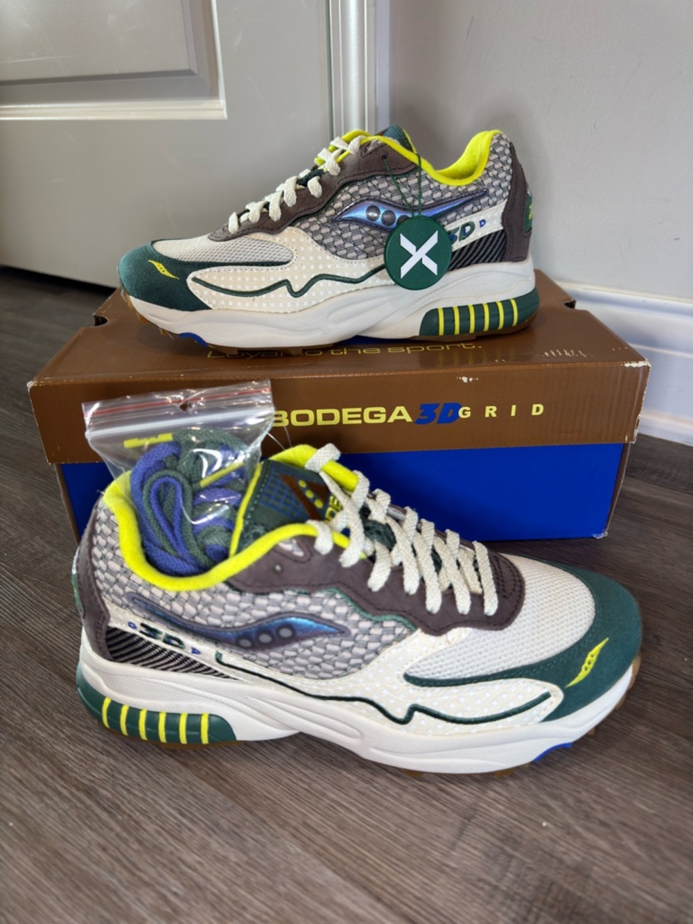 Saucony X Bodega 3D Grid Hurricane Cream Green Beige Sneakers - Picture 2 of 15